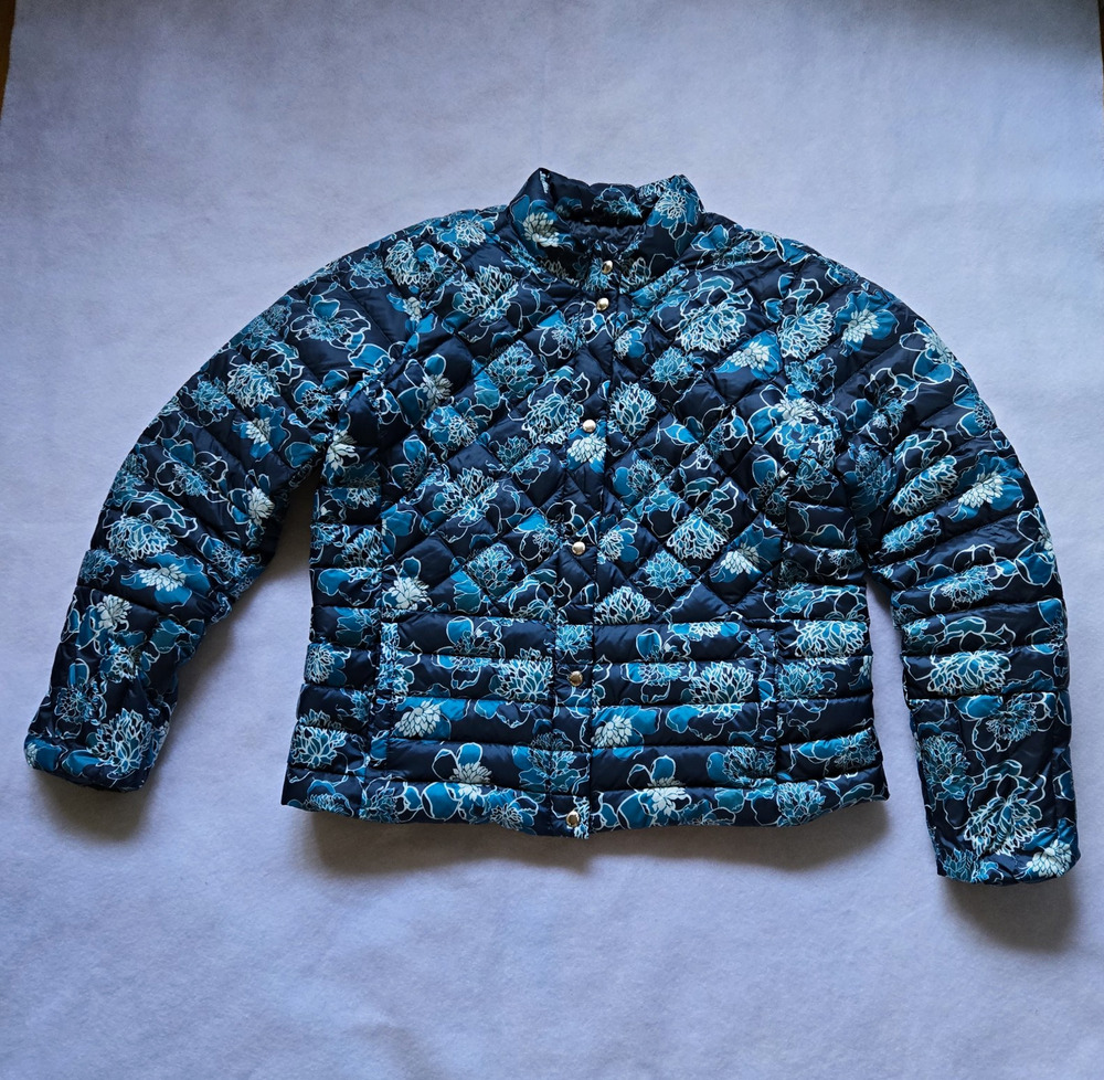 Lands End Women's Puffer Jacket Blue Floral Size L Zipper Front Snap Placard